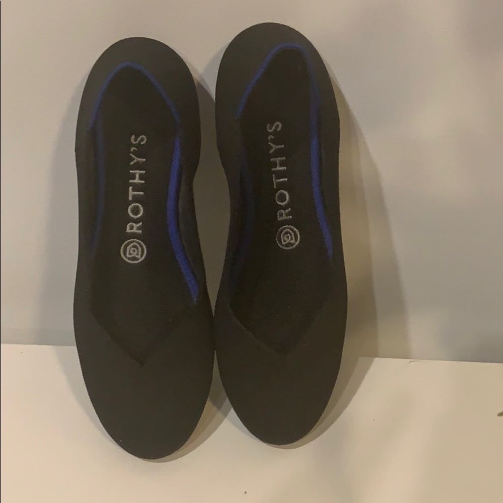 Black Rothy’s with blue interior lining!!